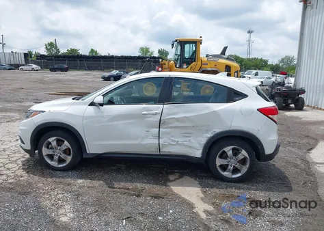 2022 Honda Hr-V Awd Lx z USA, uszkodzony, nr VIN 3CZRU6H31NM730897